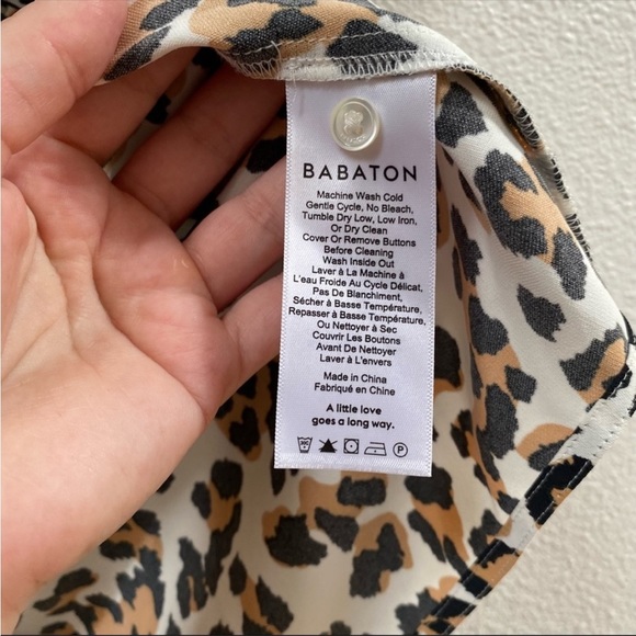 Aritzia Babaton leopard Animal Print Blouse xs - Picture 4 of 6